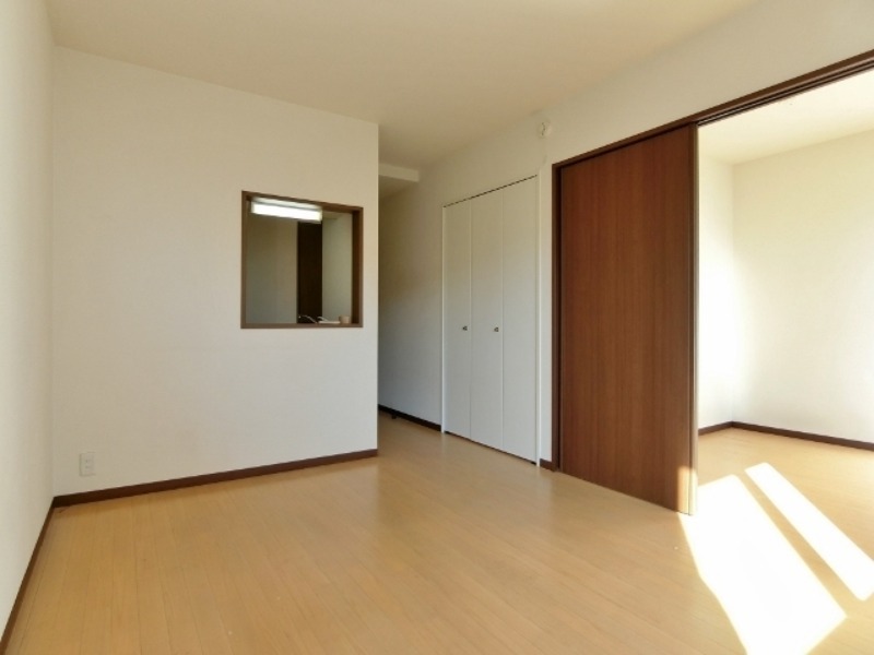居室・リビング　図面と現状に相違がある場合には現状を優先