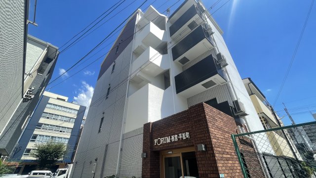 建物外観　安心のオートロック付きです♪