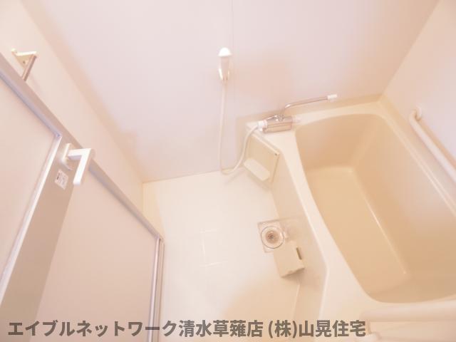バス・シャワールーム　きれいなお風呂です