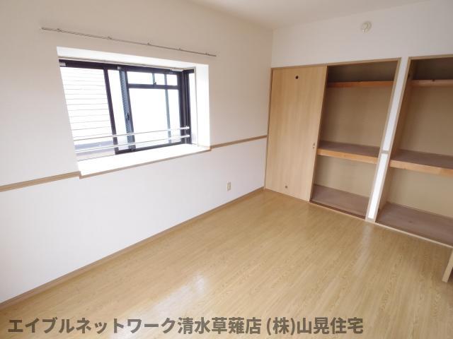 居室・リビング　居間です