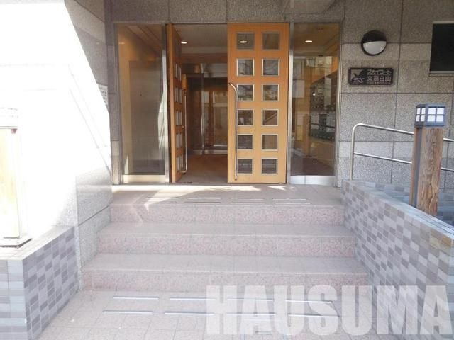 エントランス　エントランス