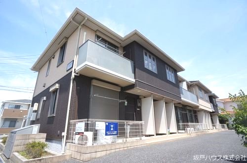 建物外観　ソリエ