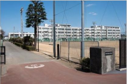 中学校　昭島市立昭和中学校（中学校）まで1019m