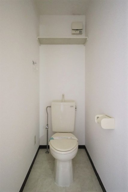 トイレ　ゆったりとした空間のトイレです