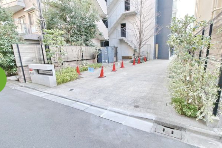 その他共有部分　駐輪場つき