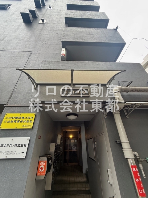 エントランス　こちらから入ります。