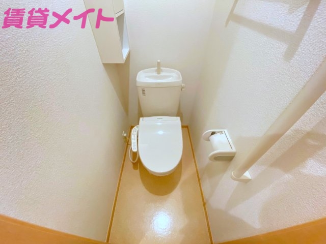トイレ　同タイプの部屋写真です。