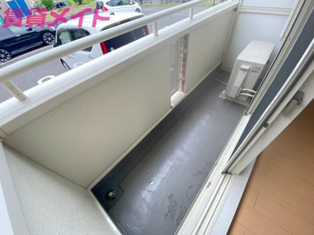 バルコニー　同タイプの部屋写真です。