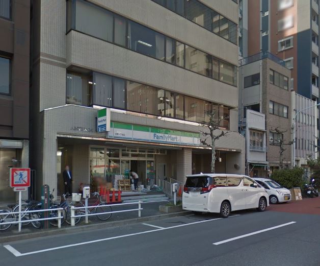 コンビニ　ファミリーマート 台東一丁目店（コンビニ）まで239m