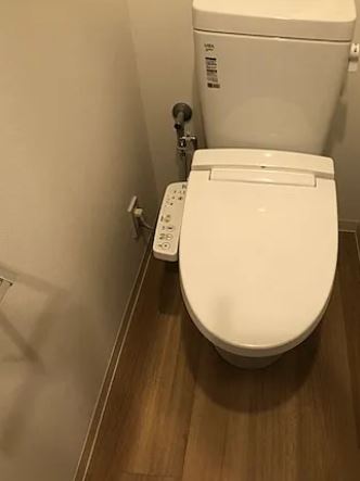 トイレ　コンパクトで使いやすいトイレです