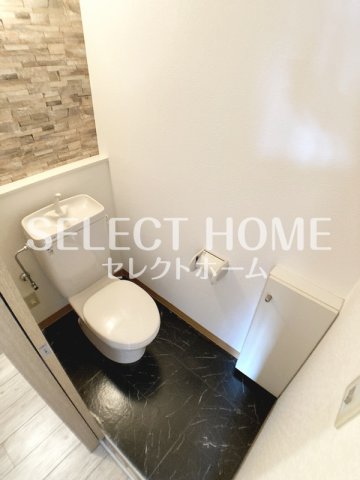 トイレ　ゆったりとした空間のトイレです