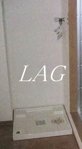 その他設備　室内洗濯置き場です。
