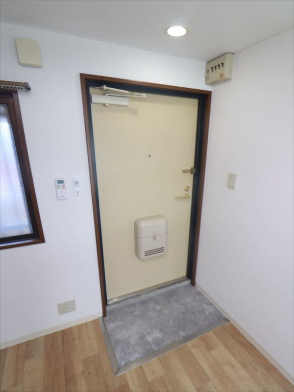 玄関　玄関口