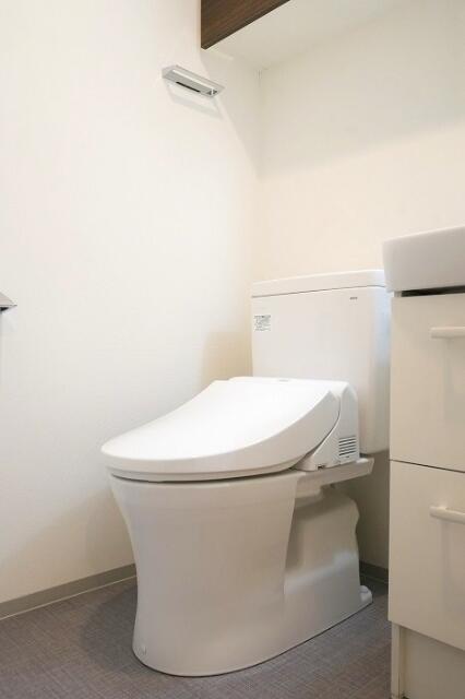 トイレ　コンパクトで使いやすいトイレです