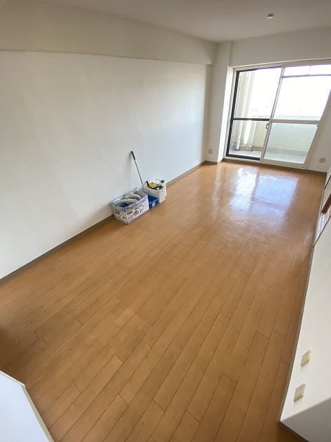 居室・リビング　ゆったり過ごせる居間です