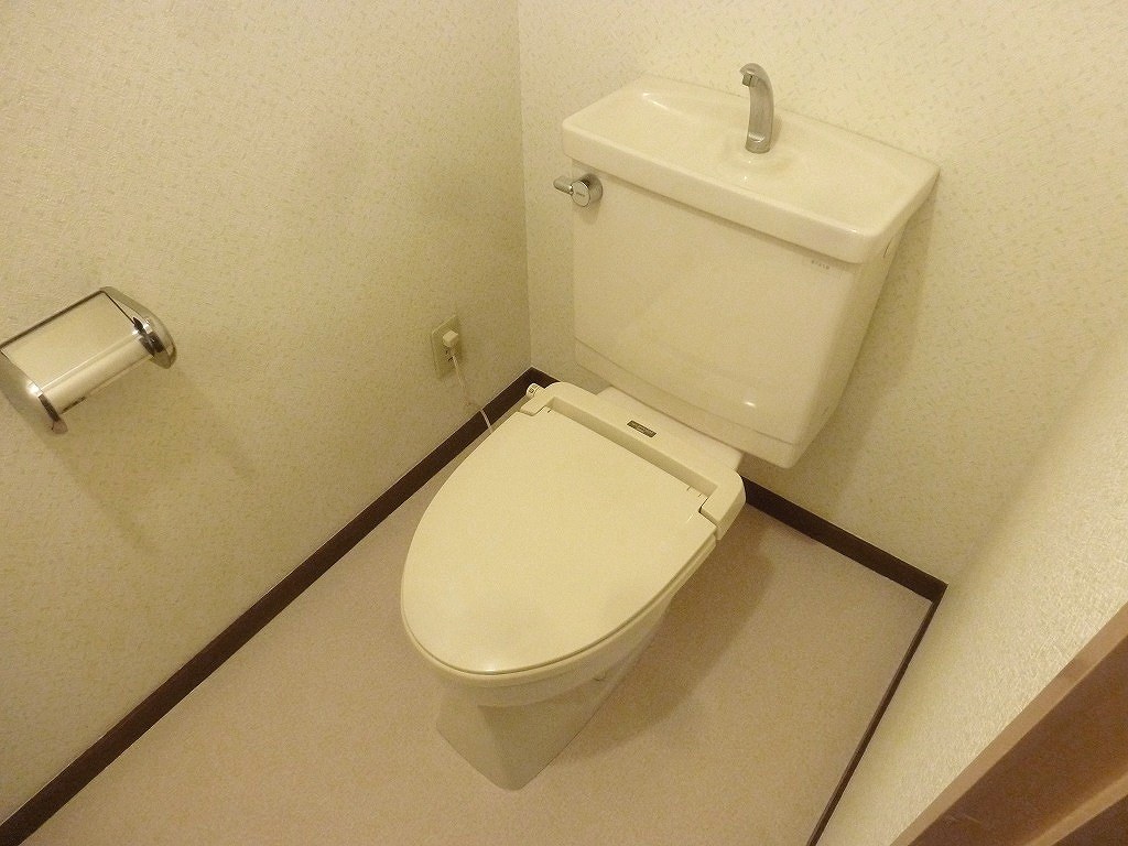 トイレ　他号室参考写真