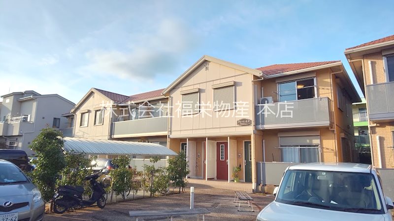 建物外観　積水ハウスのシャーメゾン