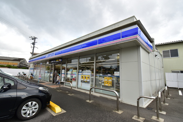 コンビニ　ローソン　安城東栄町四丁目店（コンビニ）まで450m