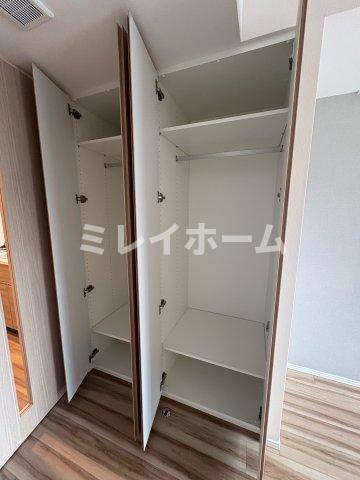 収納　同建物内別のお部屋の参考写真になります。