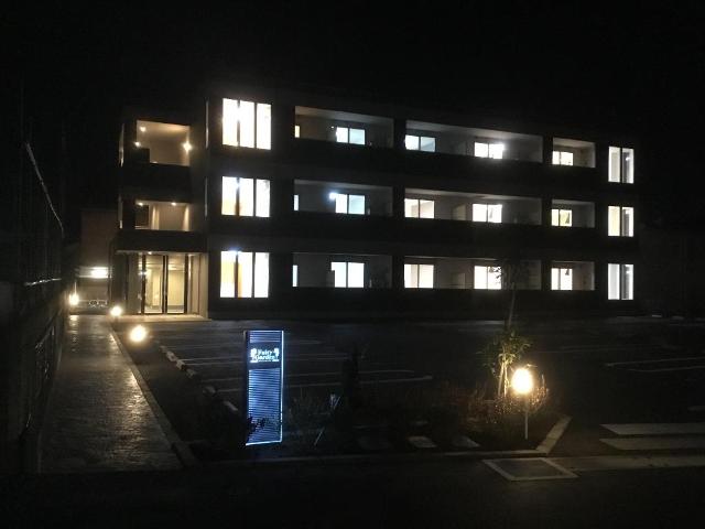 その他共有部分　外観写真（夜）