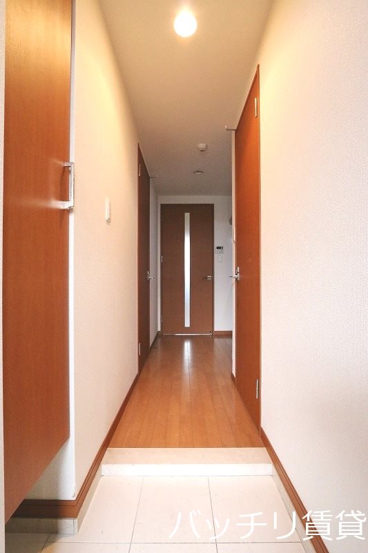 玄関　別号室のお写真です。現状優先