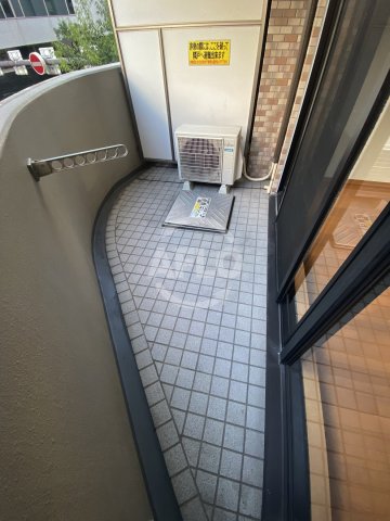 バルコニー　リーガル四ツ橋筋　バルコニー
