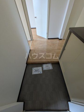 コートウィステリアの玄関写真