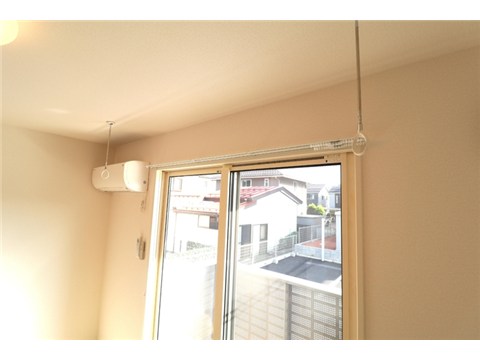 その他設備　室内物干し