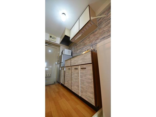 キッチン　同物件の別の部屋の写真です。