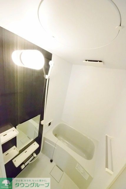 バス・シャワールーム　おしゃれなバスルーム