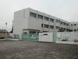 小学校　寝屋川市立明和小学校（小学校）まで548m