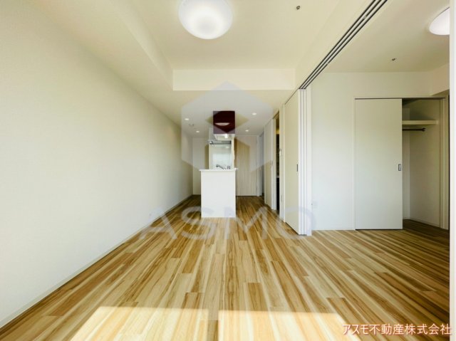 居室・リビング　同マンション別部屋　参考写真