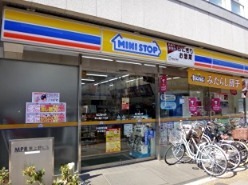 コンビニ　ミニストップ 東上野6丁目店（コンビニ）まで302m