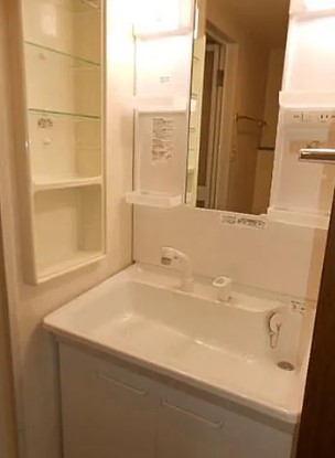 洗面設備　独立洗面台