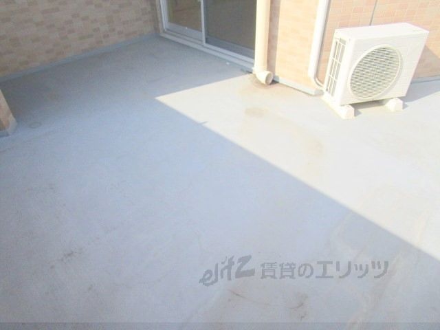 バルコニー　ベランダ