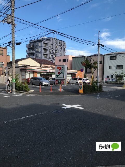 コンビニ　セブンイレブン足立東和５丁目店（コンビニ）まで387m