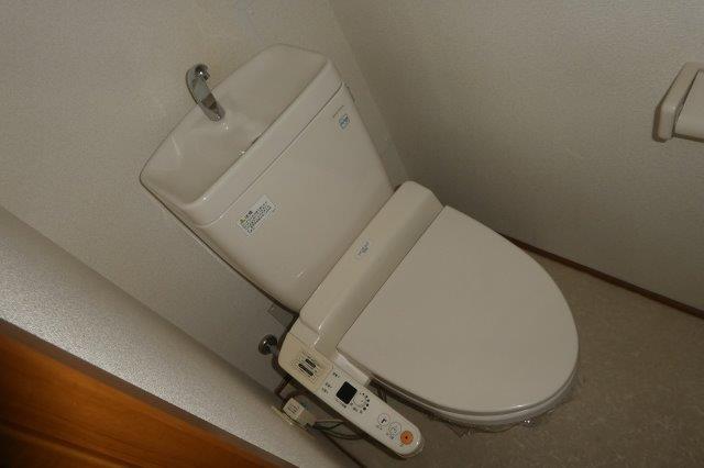 トイレ　ウォシュレット