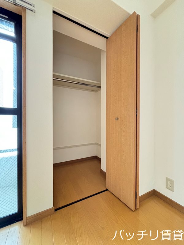 収納　別号室写真の為、現況を優先致します。