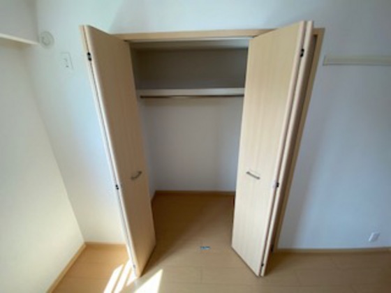 収納　※別部屋の写真です