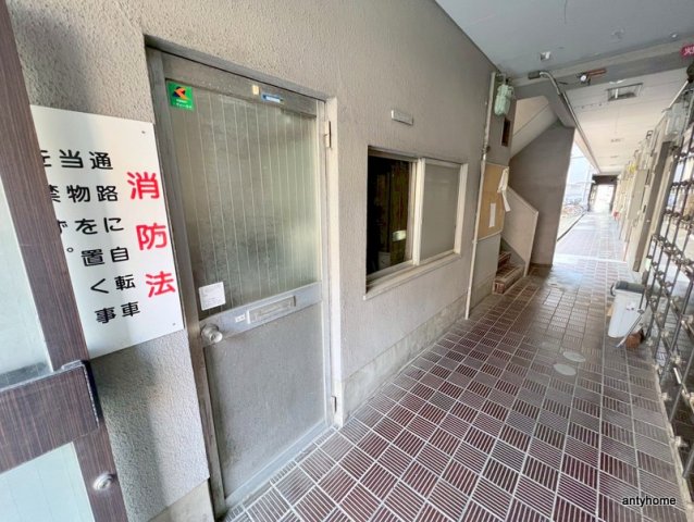 ロビー