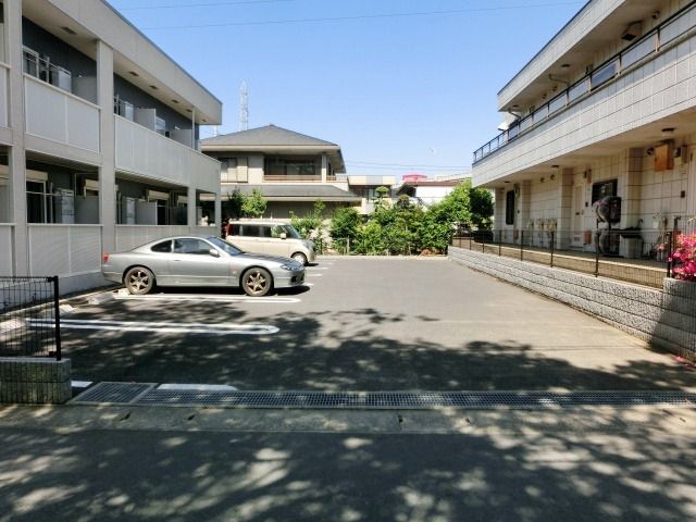 駐車場　敷地内駐車場