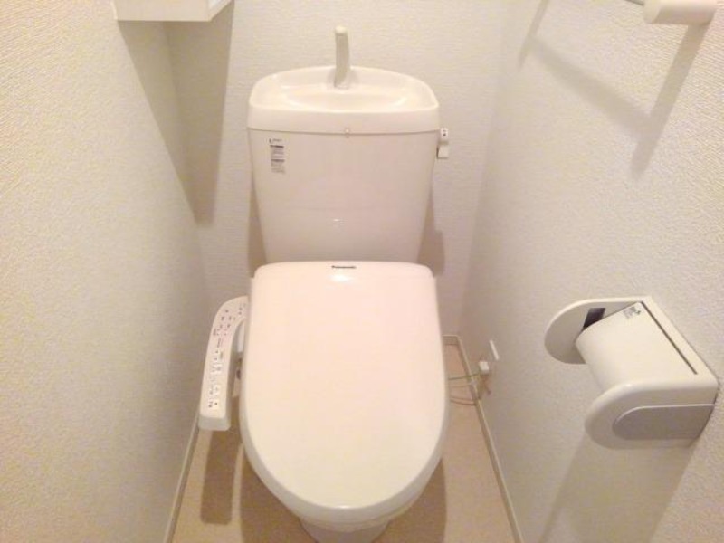トイレ　図面と現状に相違がある場合には現状を優先