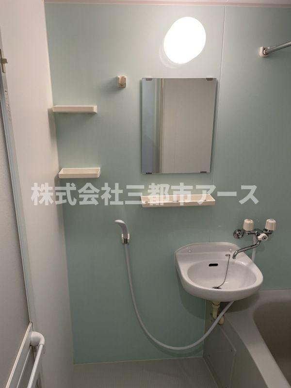 洗面設備　別部屋参考写真
