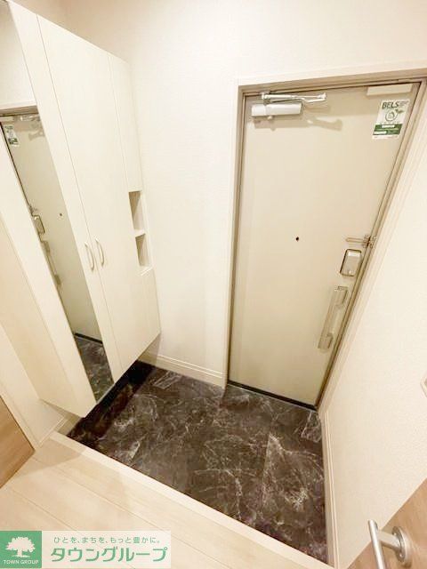 玄関　設備