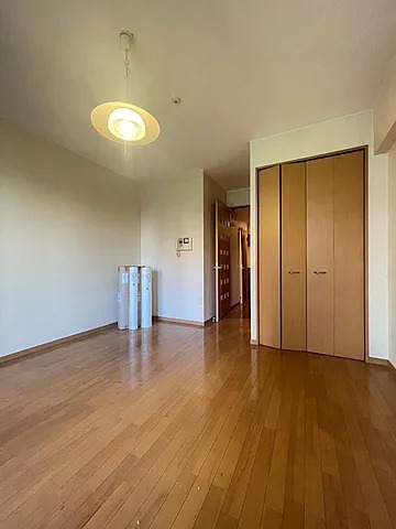 居室・リビング　8帖のお部屋です