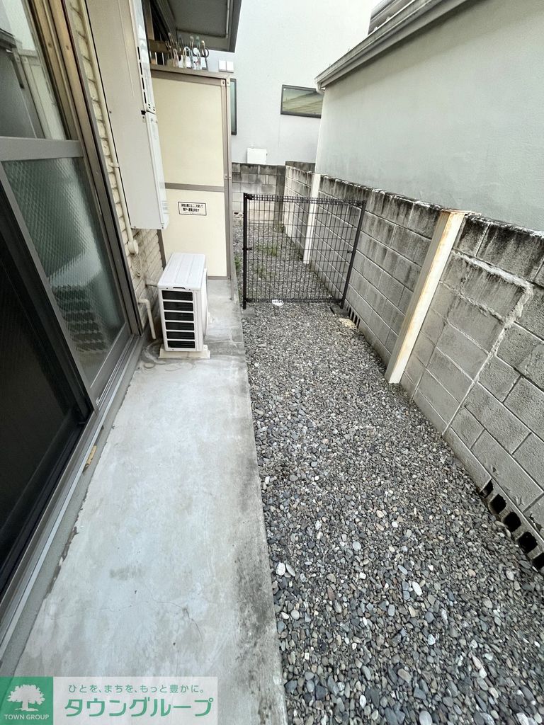 バルコニー　庭