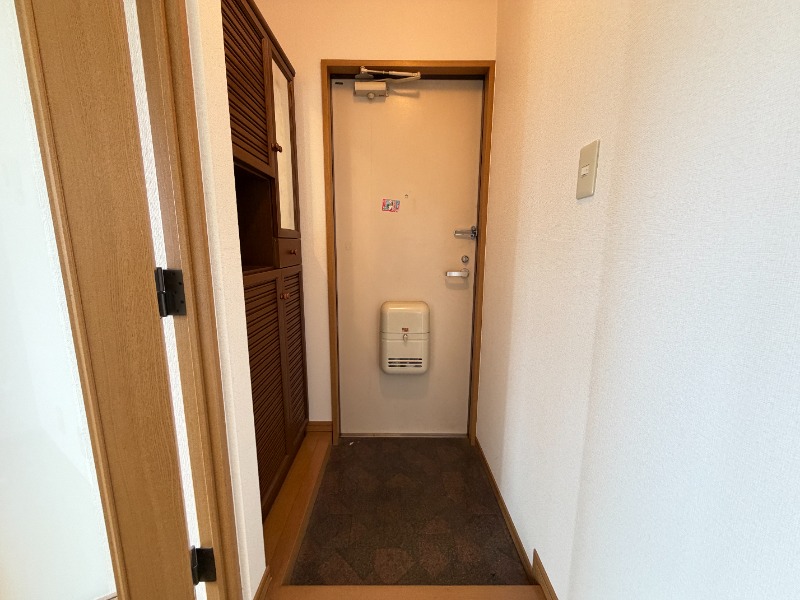 玄関　２０２号室の写真