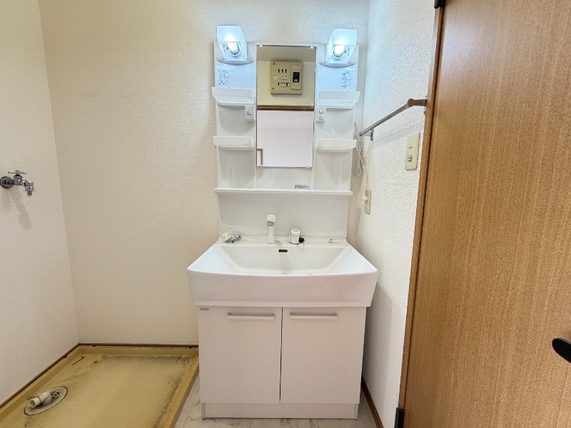 洗面設備　２０２号室の写真