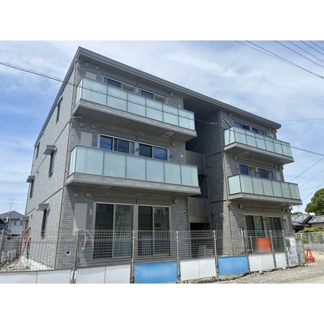エントランス　建物外観