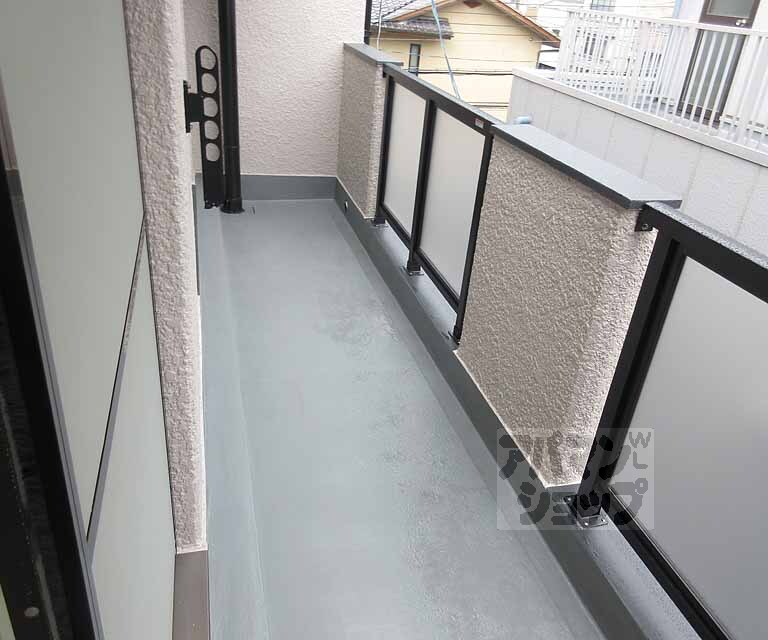 バルコニー　バルコニー広々！
